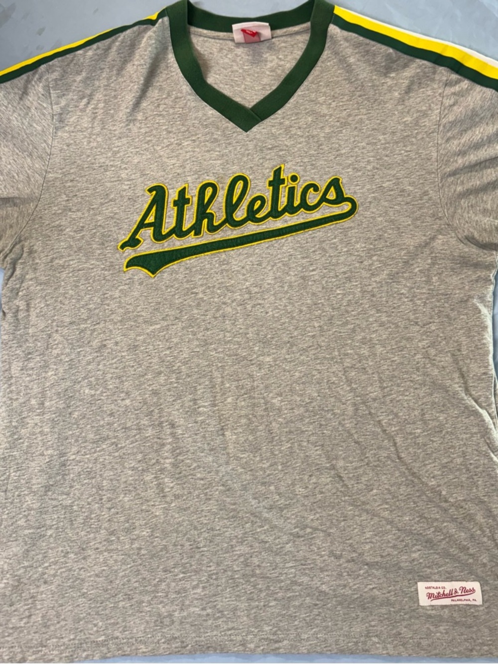Oakland Athletics Grey Mitchell & Ness Stitched V-Neck T-Shirt.  Sz XXL